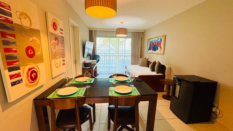 Bangalô com dois quartos, vista para o jardim e lavadora de