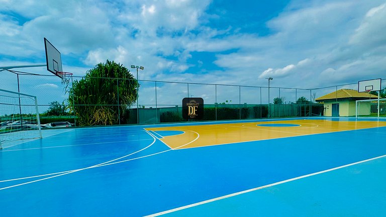 Bangalô com 2 quartos, vista para o jardim e máquina de lava