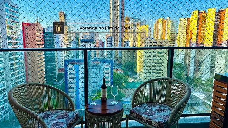 Studio com rooftop, piscina e localização próxima à Beira Ma