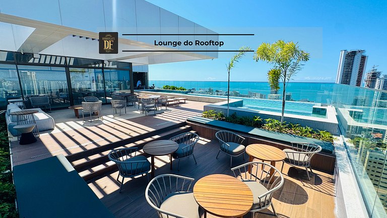 Studio com rooftop, piscina e localização próxima à Beira Ma