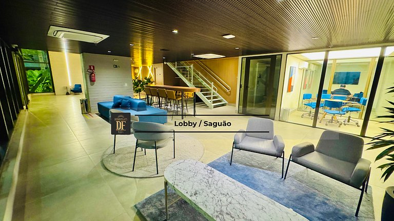 Studio com rooftop, piscina e localização próxima à Beira Ma