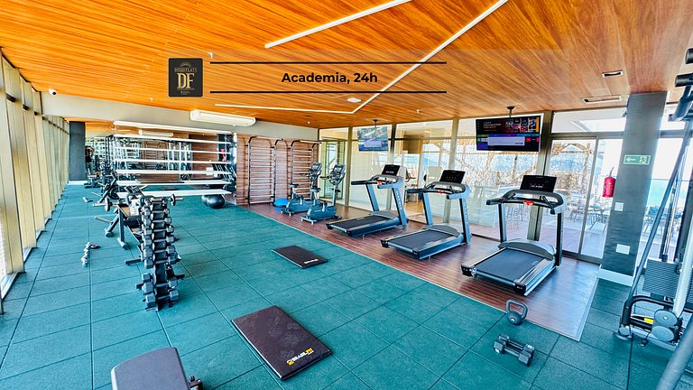 Studio com rooftop, piscina e localização próxima à Beira Ma