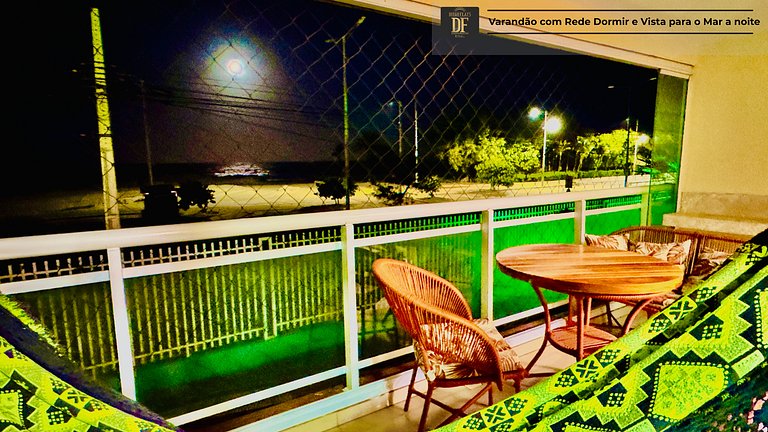 3 quartos com vista panorâmica, na Orla da Praia