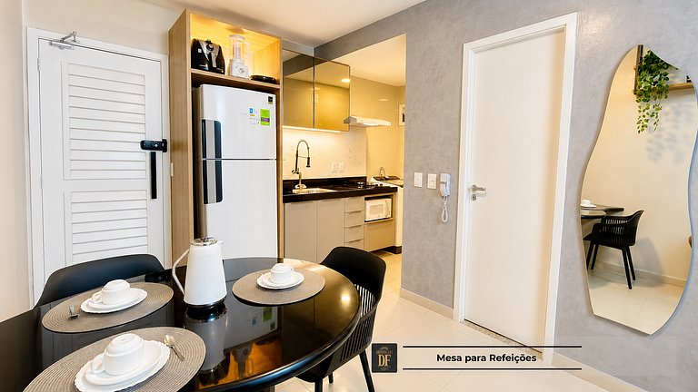 Premium com Conforto e Vista para o Jardim