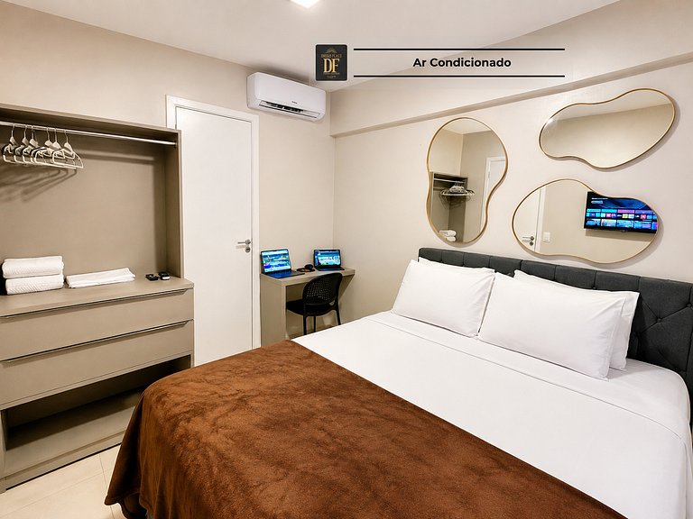 Premium com Conforto e Vista para o Jardim