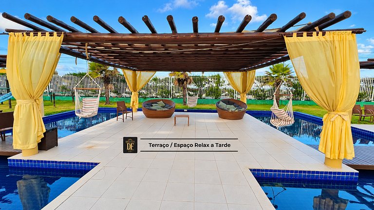 Premium com Conforto e Vista para o Jardim